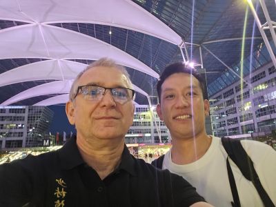 Empfang am Flughafen München